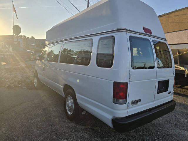 2007 Ford E-Series for sale at ED'S COUNTRY SALES in Oakdale, CT