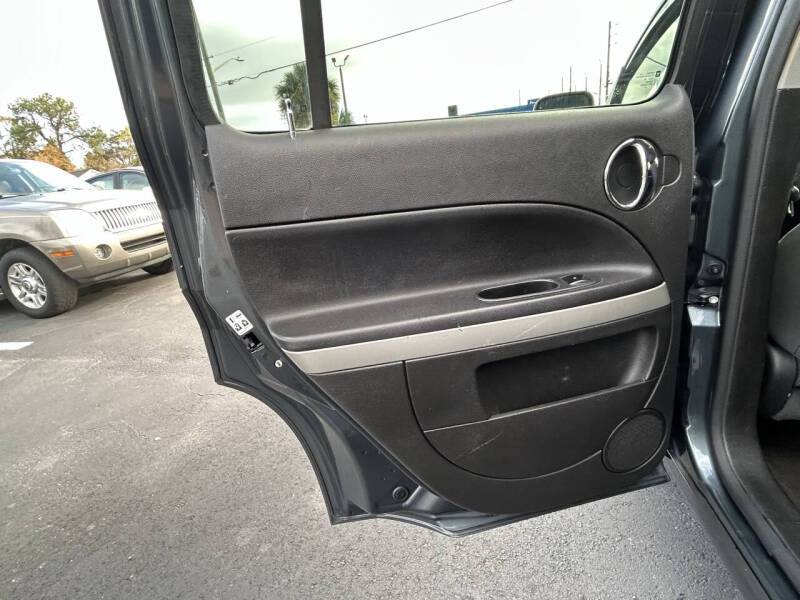 2011 Chevrolet HHR LT