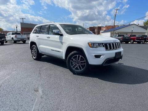 2021 Jeep Grand Cherokee for sale at Lemond's Chrysler Center in Fairfield IL