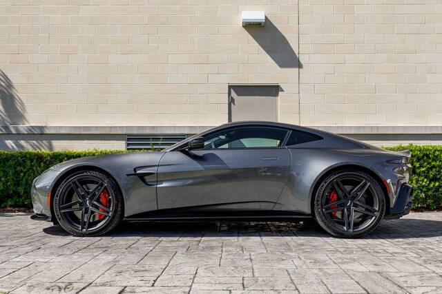2026 Aston Martin Vantage