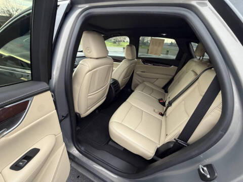 2017 Cadillac XT5 Luxury