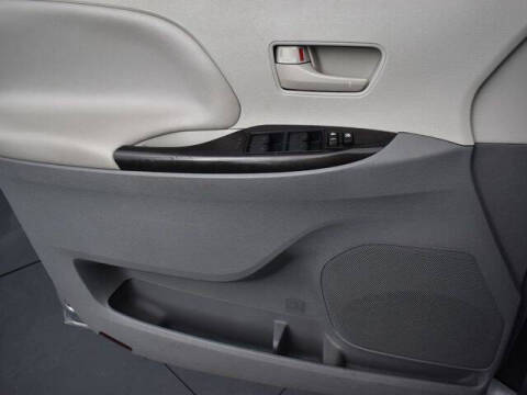 2014 Toyota Sienna