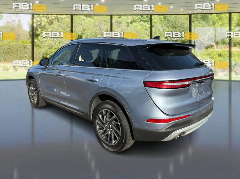 2022 Lincoln Corsair Standard