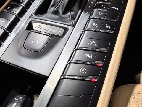 2018 Porsche Macan S