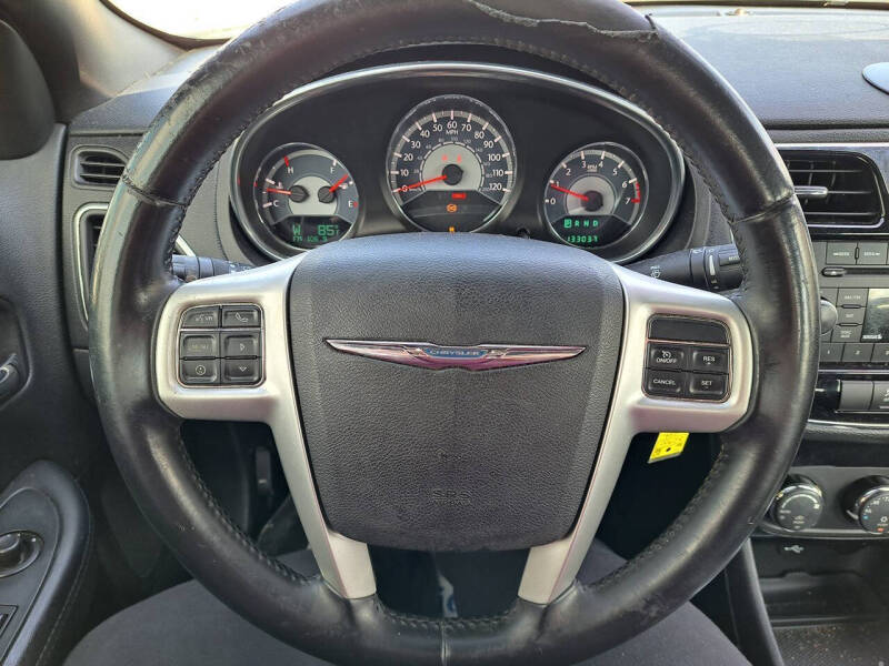 2014 Chrysler 200 Touring