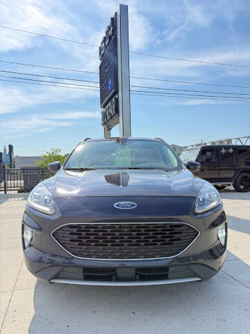 2021 Ford Escape Titanium