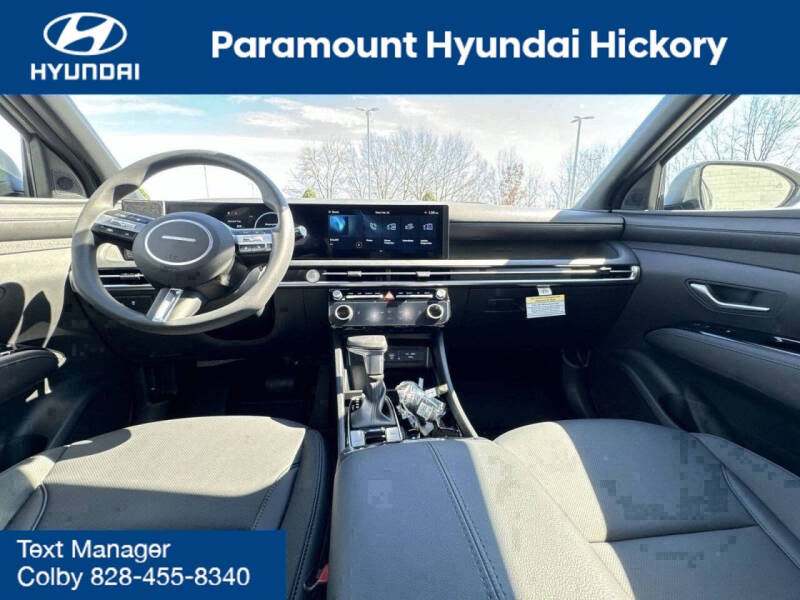 2025 Hyundai Santa Cruz SEL Activity