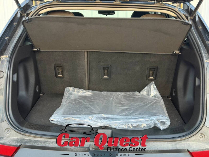 2023 Chevrolet Bolt EUV LT