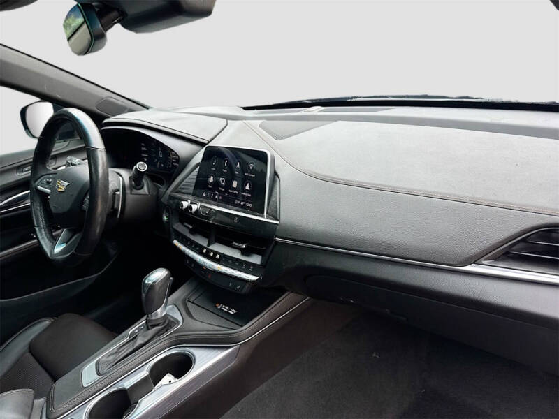 2021 Cadillac CT4 Sport