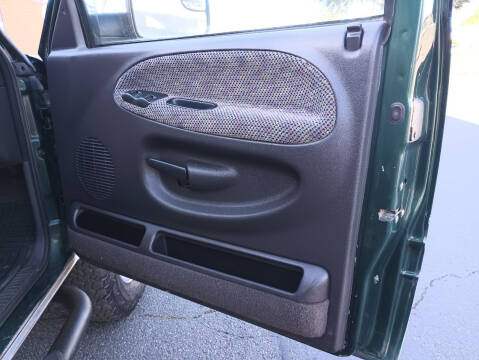 2001 Dodge Ram 2500 SLT