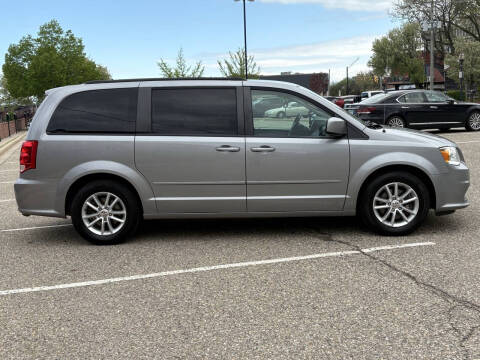 2016 Dodge Grand Caravan SXT Plus