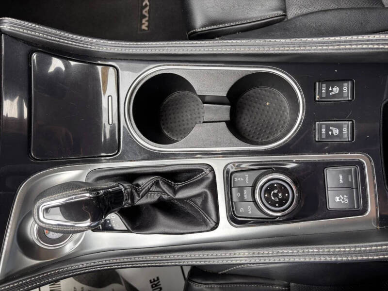 2023 Nissan Maxima 3.5 SV