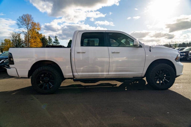 2018 RAM 1500 Sport