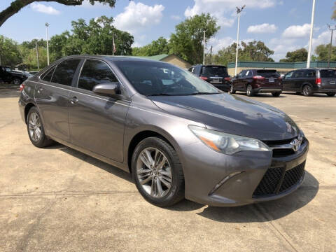 2016 Toyota Camry for sale at CHRIS SPEARS' PRESTIGE AUTO SALES INC in Ocala FL