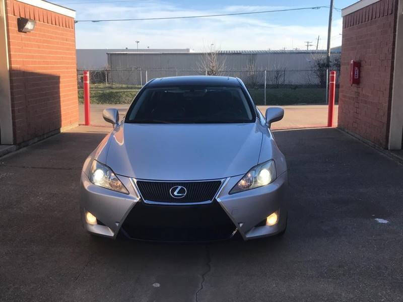 2008 Lexus IS 250's photo