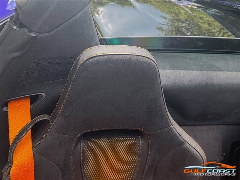 2025 McLaren 750S Spider