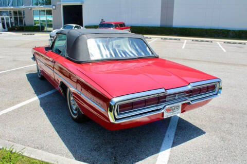 1966 Ford Thunderbird