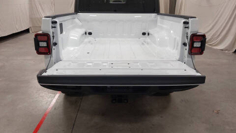 2026 Jeep Gladiator Willys