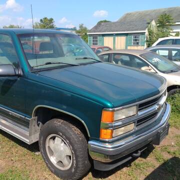 1998 Chevrolet C/K 1500 Series for sale at BRAUNS AUTO SALES in Pottstown PA