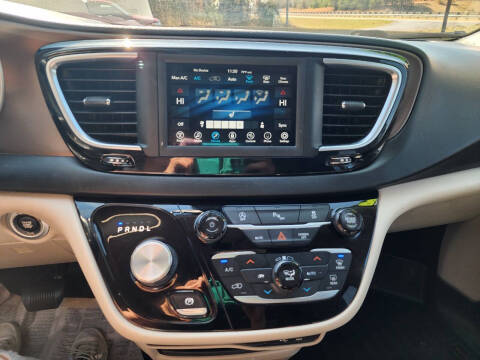 2018 Chrysler Pacifica Touring L
