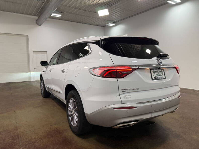 2023 Buick Enclave Essence