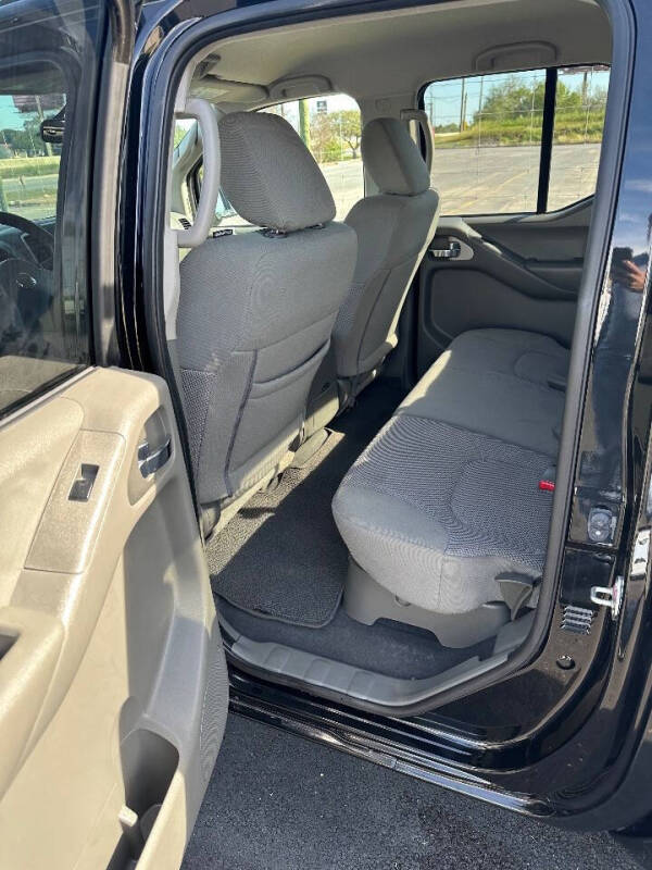 2019 Nissan Frontier SV