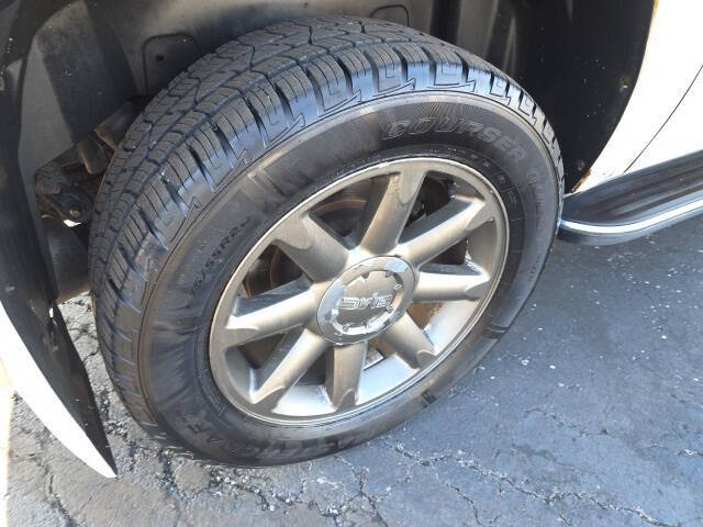 2009 GMC Yukon XL Denali