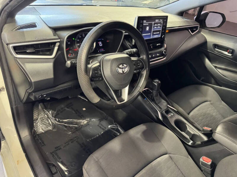 2020 Toyota Corolla Hatchback SE