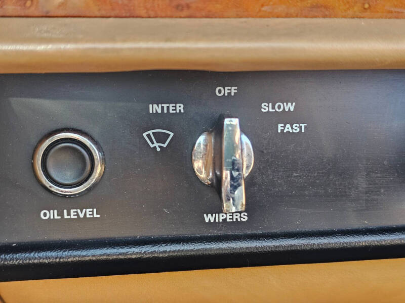 1984 Rolls-Royce Corniche