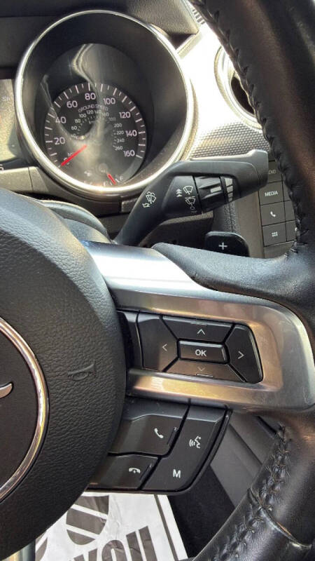 2020 Ford Mustang