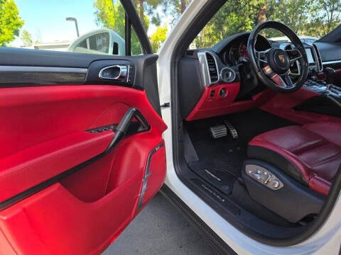 2016 Porsche Cayenne