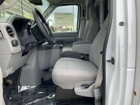 2025 Ford E-Series