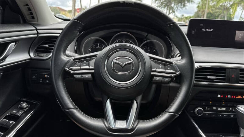 2022 Mazda CX-9 Touring Plus