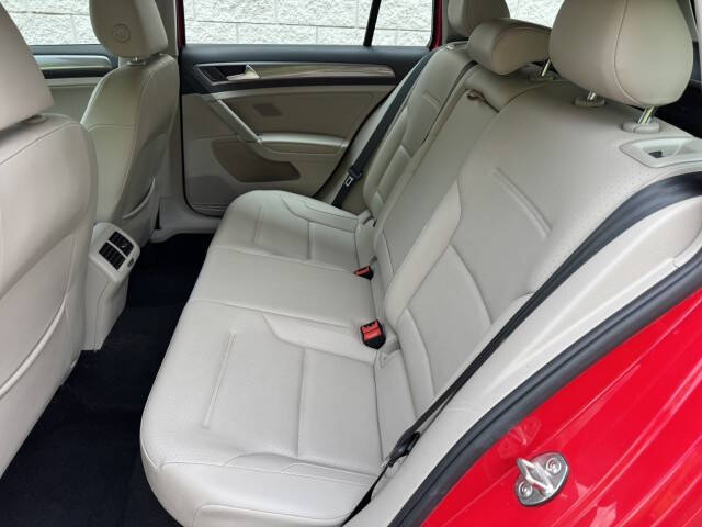 2019 Volkswagen Golf Alltrack