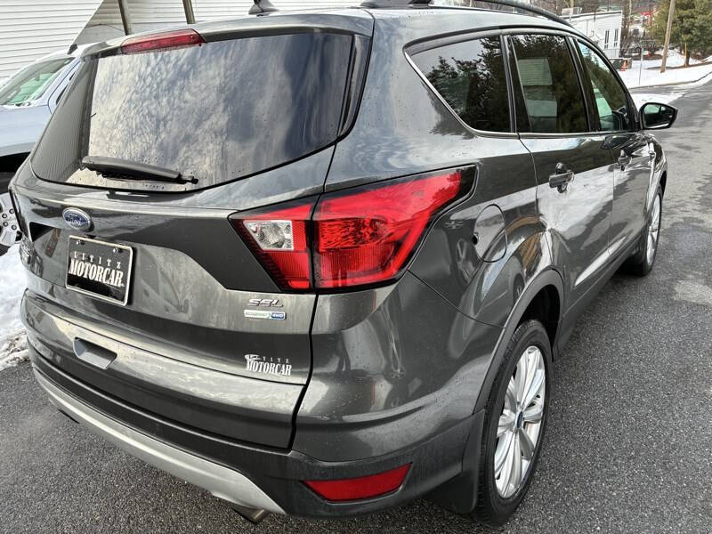 2019 Ford Escape SEL