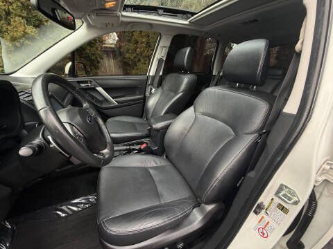2014 Subaru Forester 2.0XT Touring