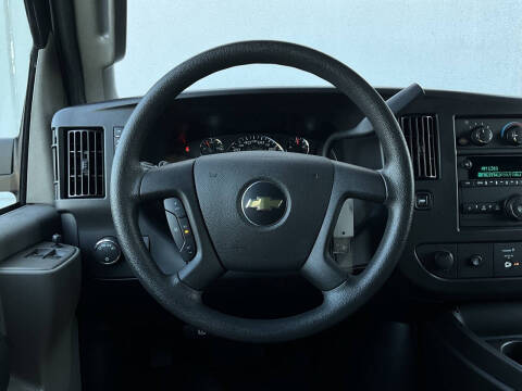 2024 Chevrolet Express LT 3500