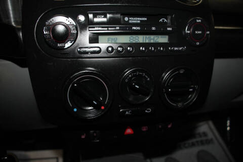 2003 Volkswagen New Beetle GL