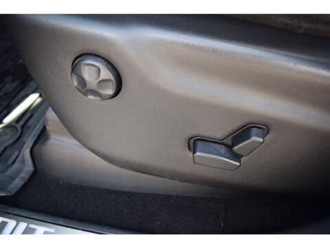 2020 Jeep Grand Cherokee Summit