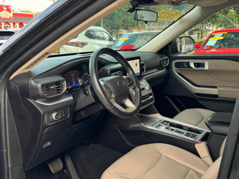 2022 Ford Explorer XLT