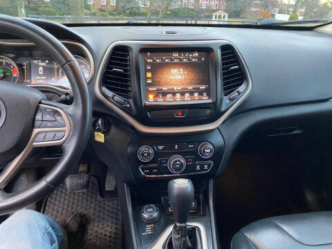 2017 Jeep Cherokee Latitude