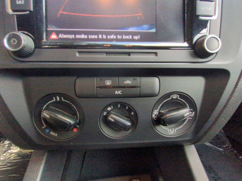 2015 Volkswagen Jetta