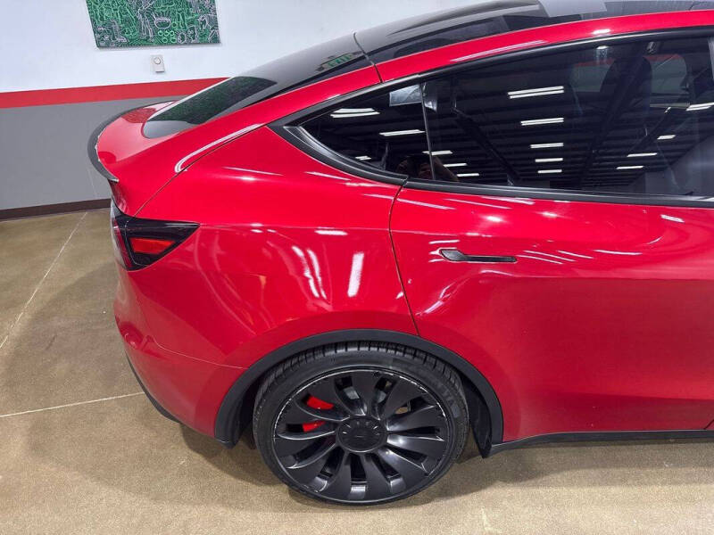 2023 Tesla Model Y Performance