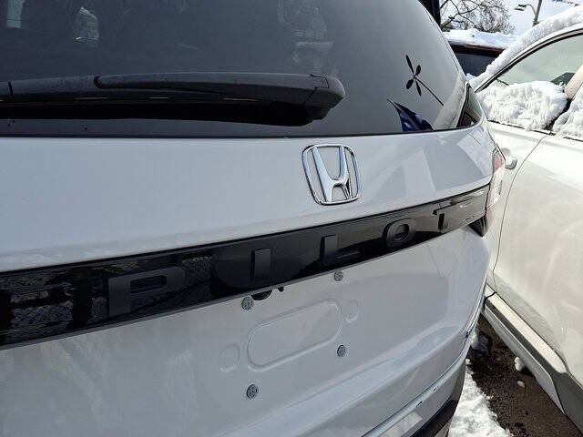 2025 Honda Pilot Touring