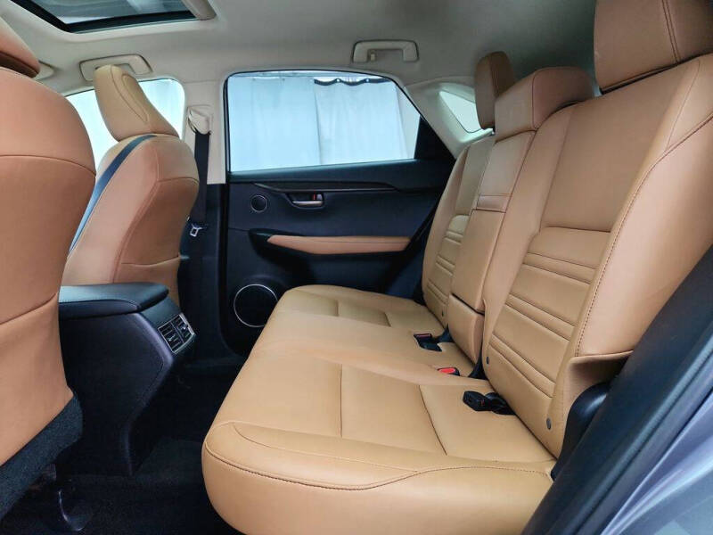 2017 Lexus NX 200t