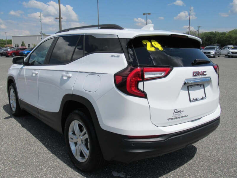 2024 GMC Terrain SLE