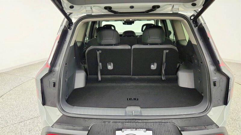 2026 Kia EV9 Light