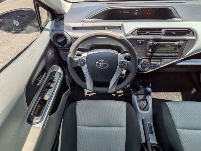 2012 Toyota Prius c