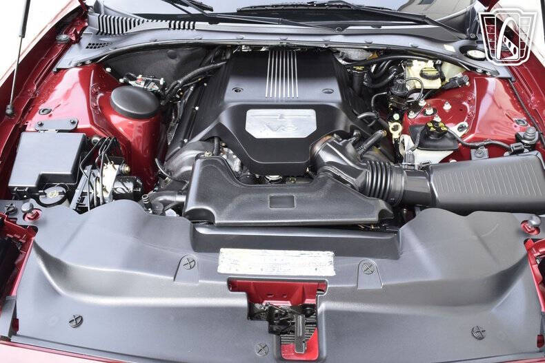 2004 Ford Thunderbird Deluxe