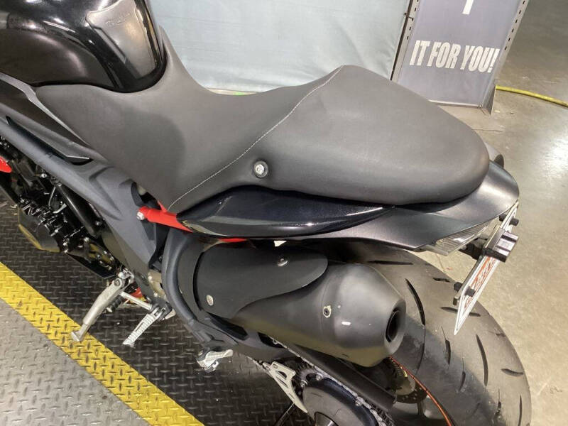 2015 Triumph Speed Triple R ABS